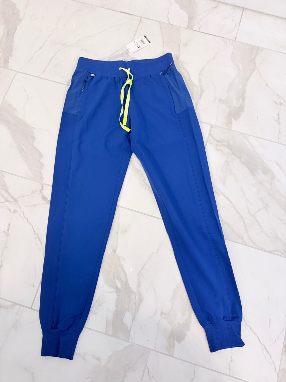 Figs jogger scrubs NWT